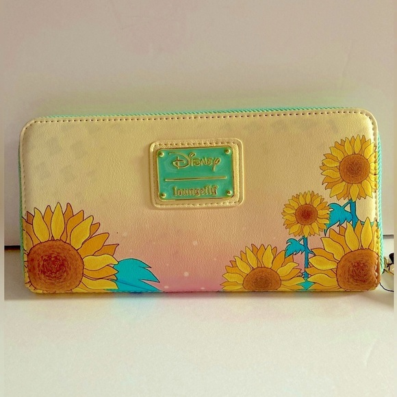 Loungefly Pocahontas Disney Princess Sunflower Women's Zip Around Wallet NWT - Picture 7 of 14